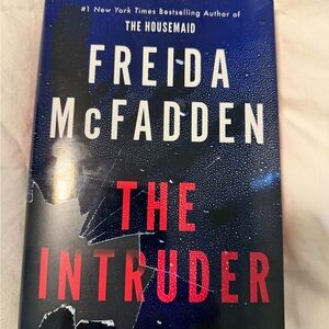 Freida McFadden "The Intruder" - Navy & Red Hardcover